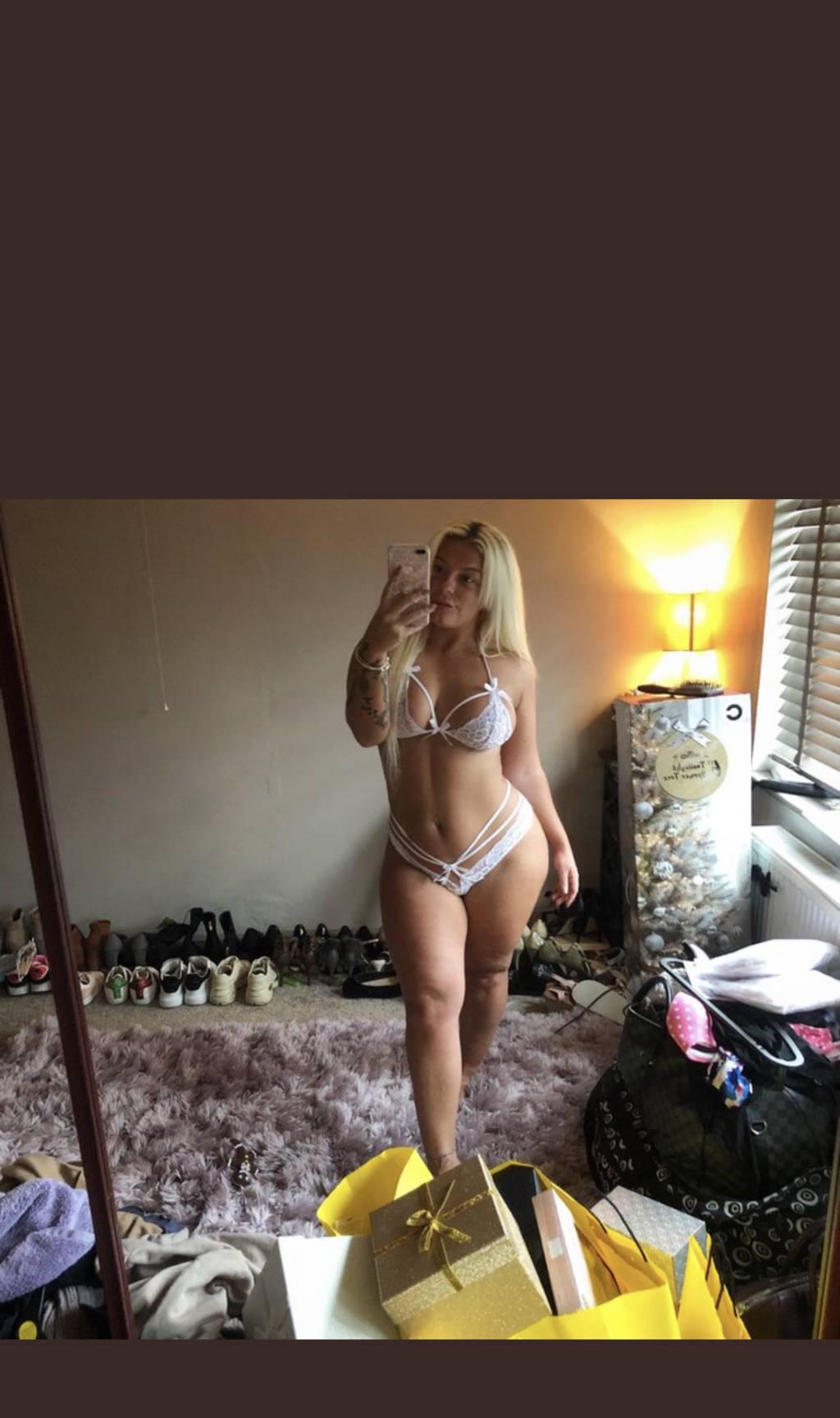 NATURAL are the cutestBLOND AND FREAKY FRENCH THICK