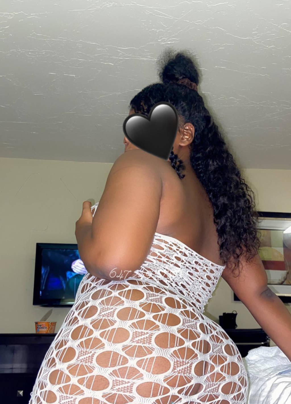 Ebony college party girl~ CURVY & BUSTY EBONY Godess.xx