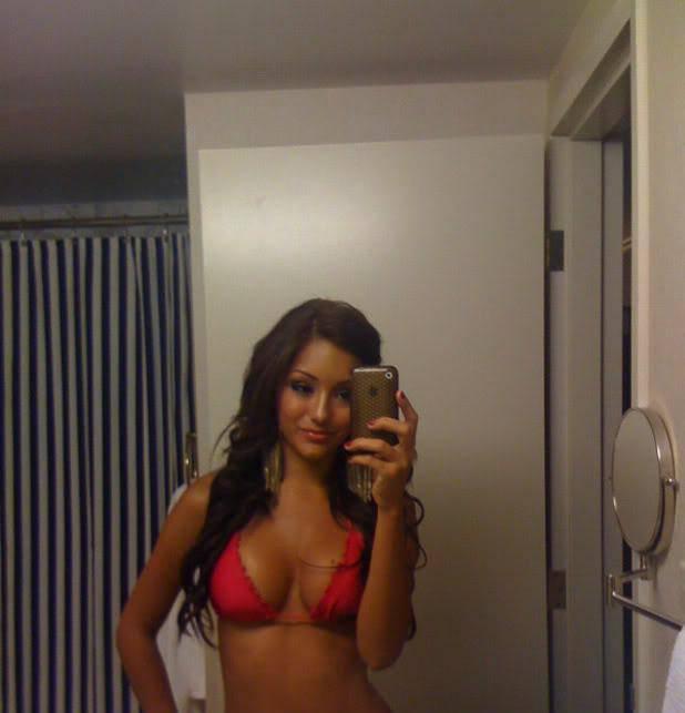 22 supersexy openminded partygirl available for Outcalls