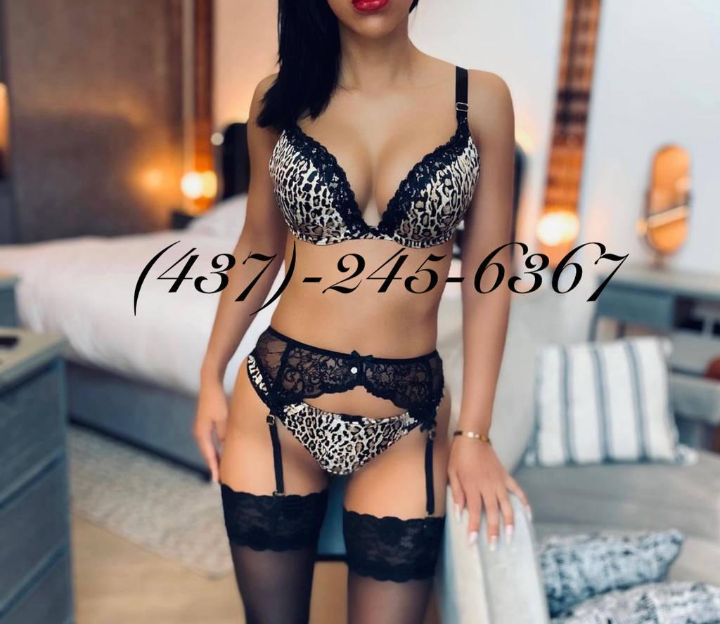 kitchener-waterloo ᴛɪɢʜᴛ ᴊᴜɪᴄʏ playmate duos available!!