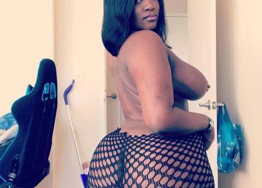 LLYOLD on 15th prebooking exotic curvy ebony candi