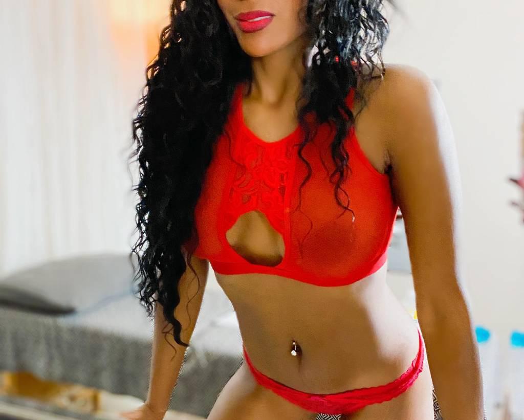 EBONY BEAUTY IN CALGARY ONLY ** NEW VIDEO*431_541_2979