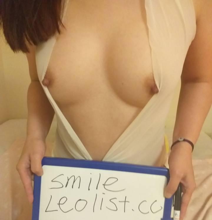 120/20 minuets top service Smile403-800-0380 Busty&Tight Asi