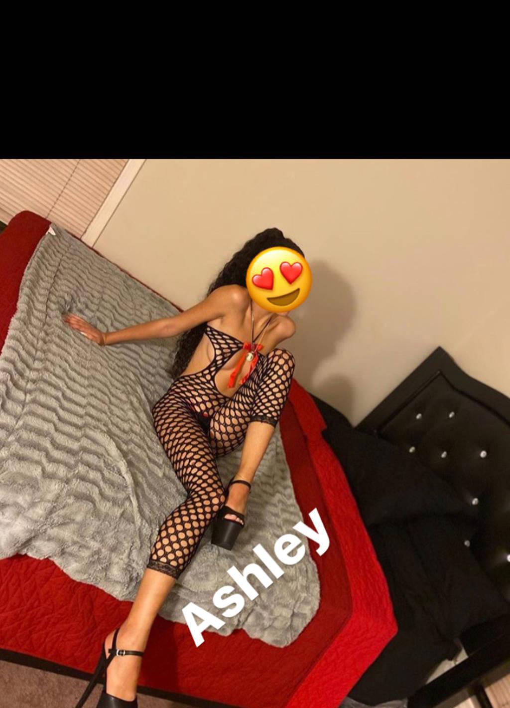 MIXED HOTTY! YOUNG SLIM SEXY & FUN PARTYGIRL!! Incall/ Out