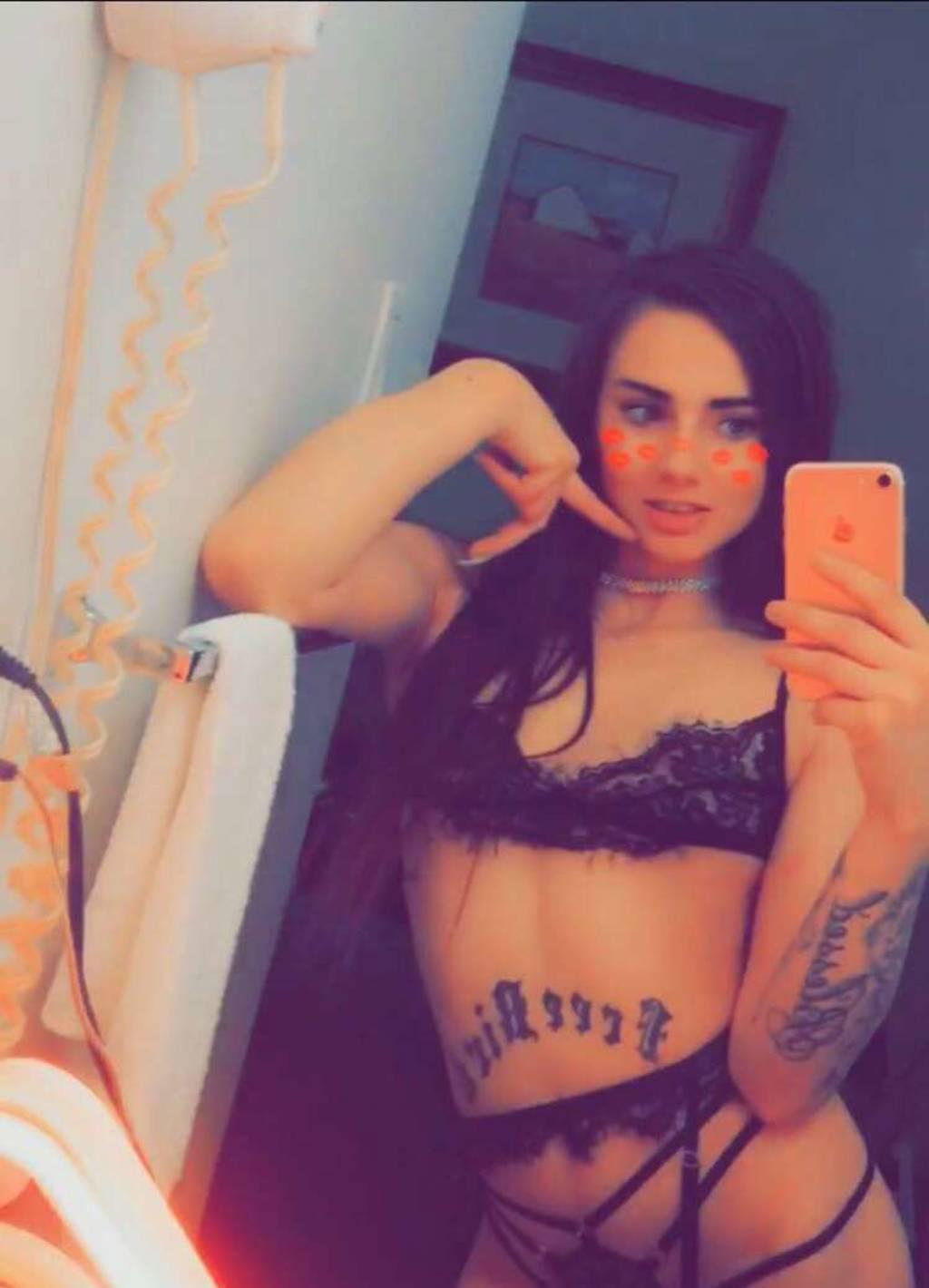 Sexy baby ready to please