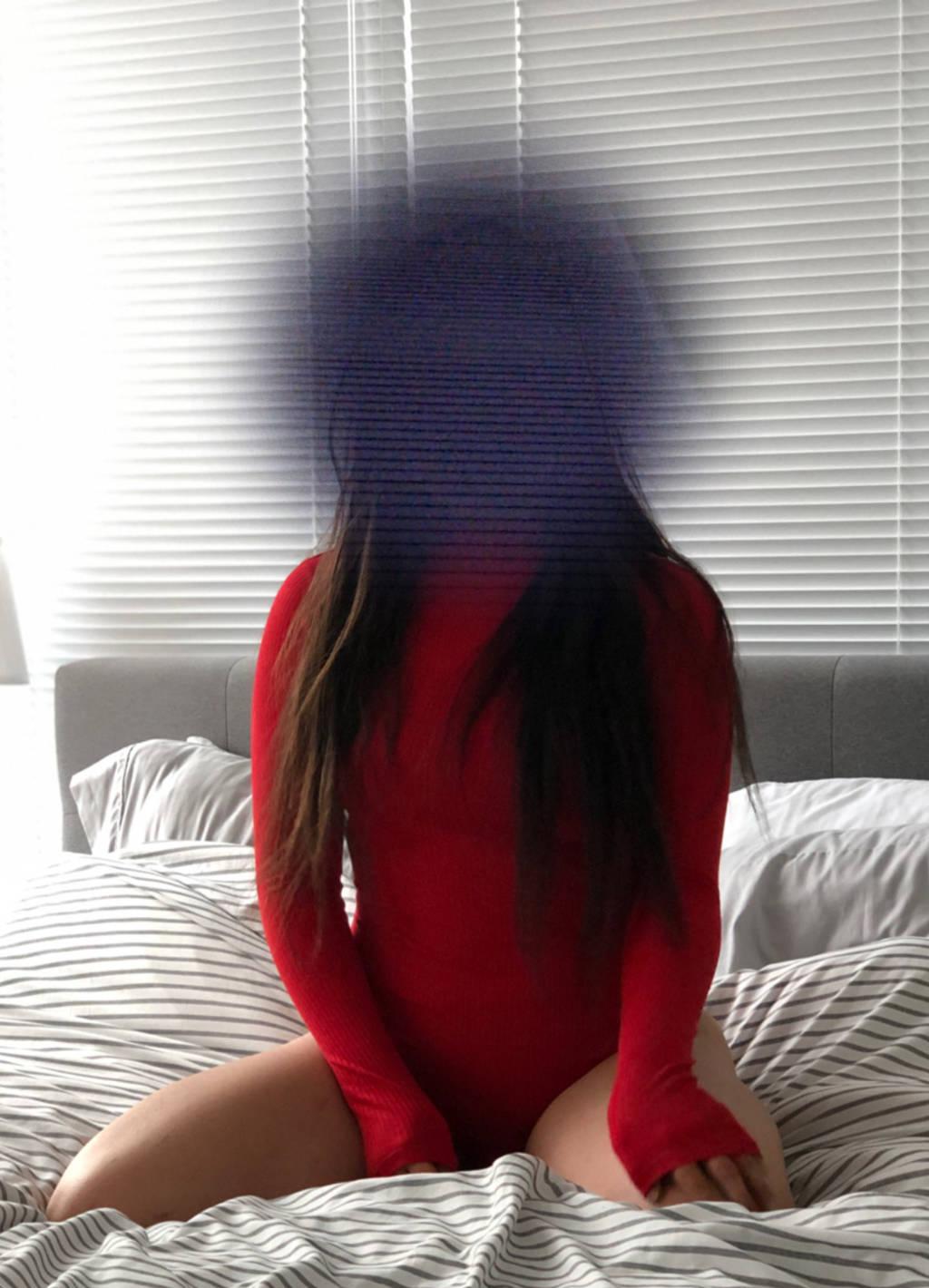 HIGH QUALITY 5 STAR / SEXY CHINESE FREAK/ DT INCALL