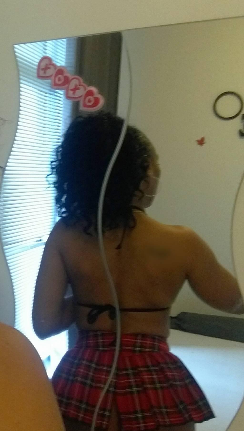 ***Latina Beauty***5 star rating*** **Coq centre **