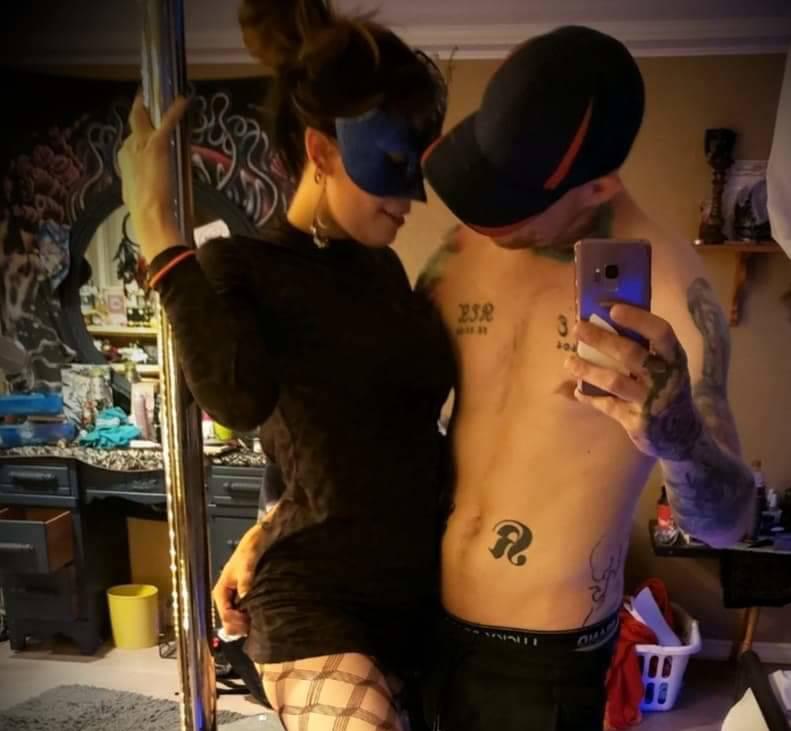 **1 NiGhT OnLy ☆°•SEXY KINKY BI COUPLE ★•° LETS PLAY!!