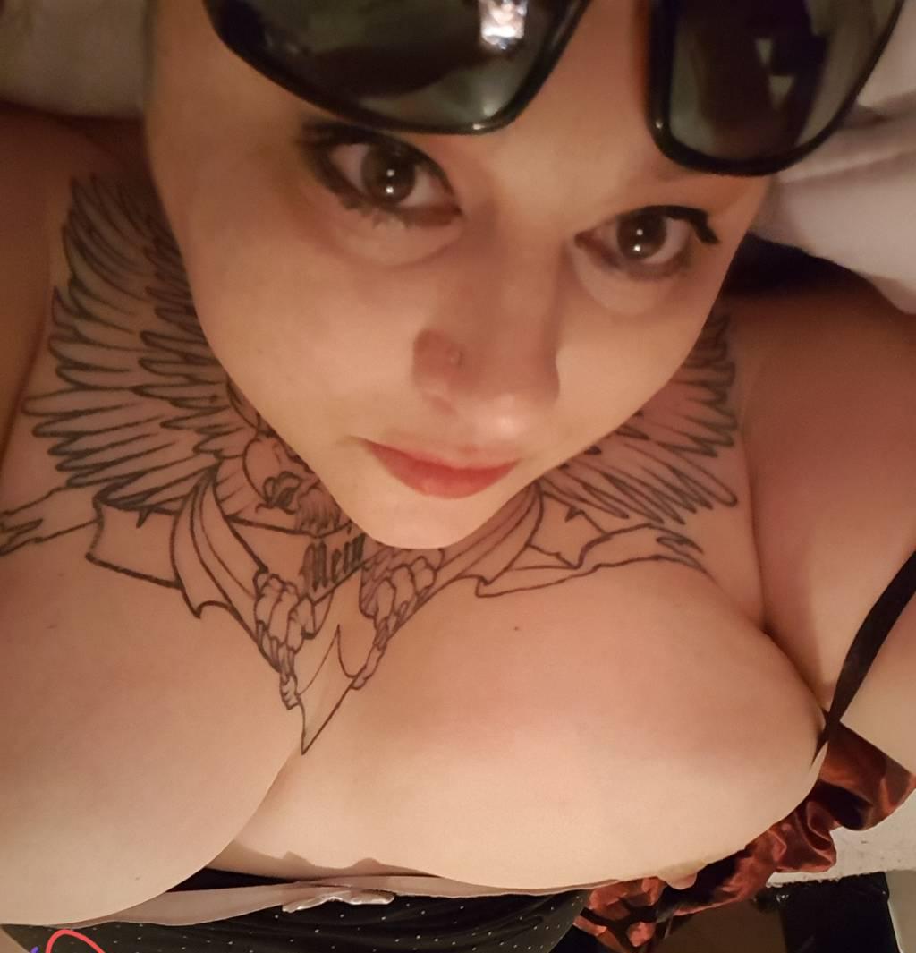 incallavail i daddy'busty honey !! videos avail