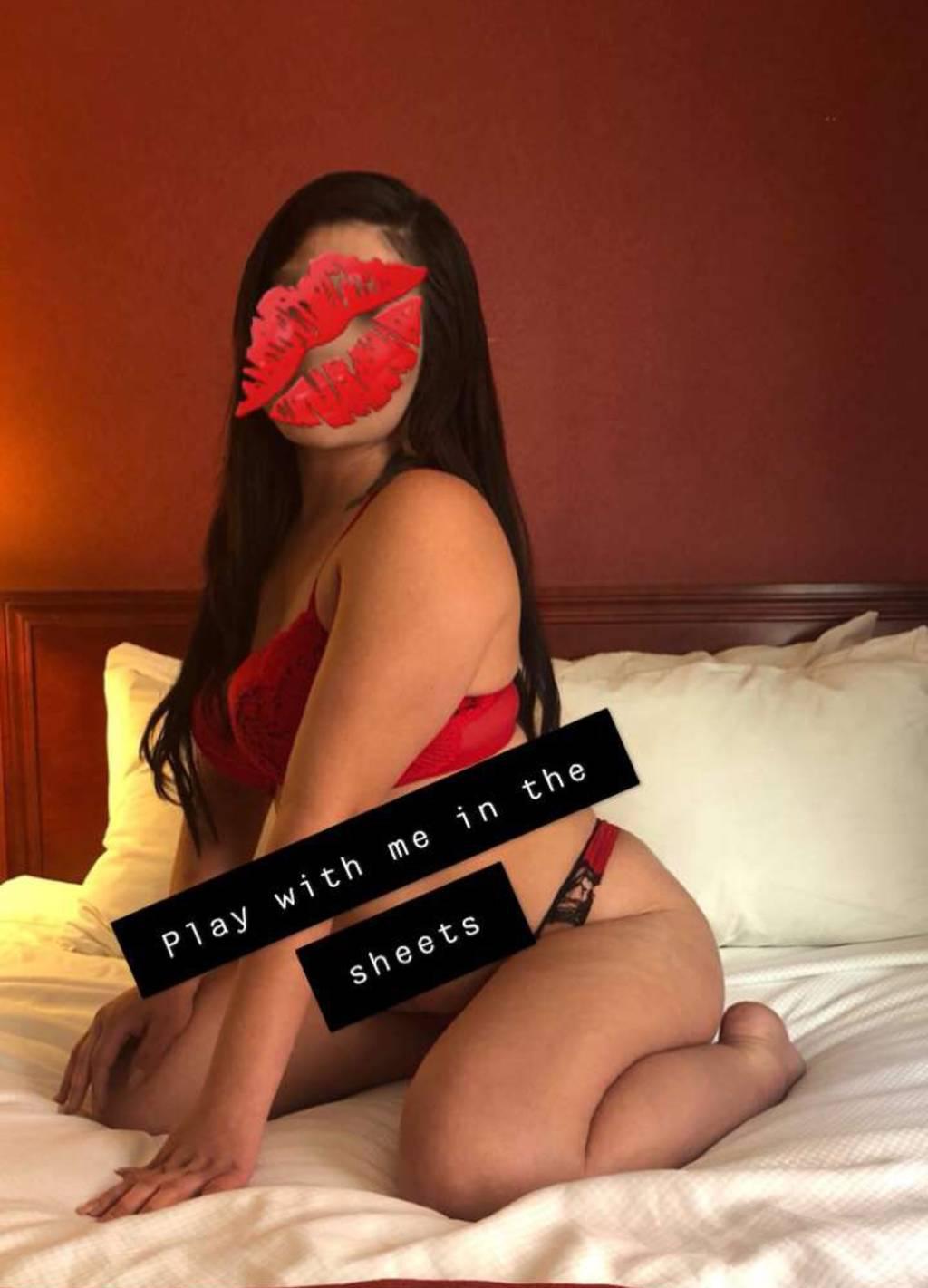 upscale sexy party babe outcalls& incalls