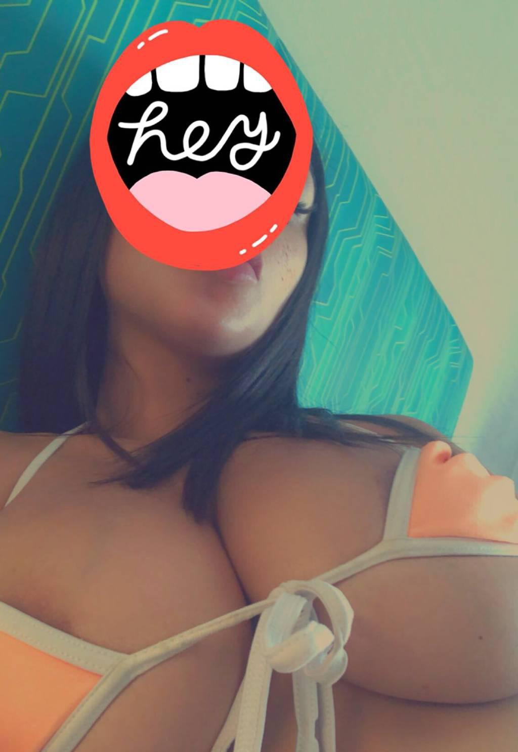 New in Town, Sexy Latina 100% real