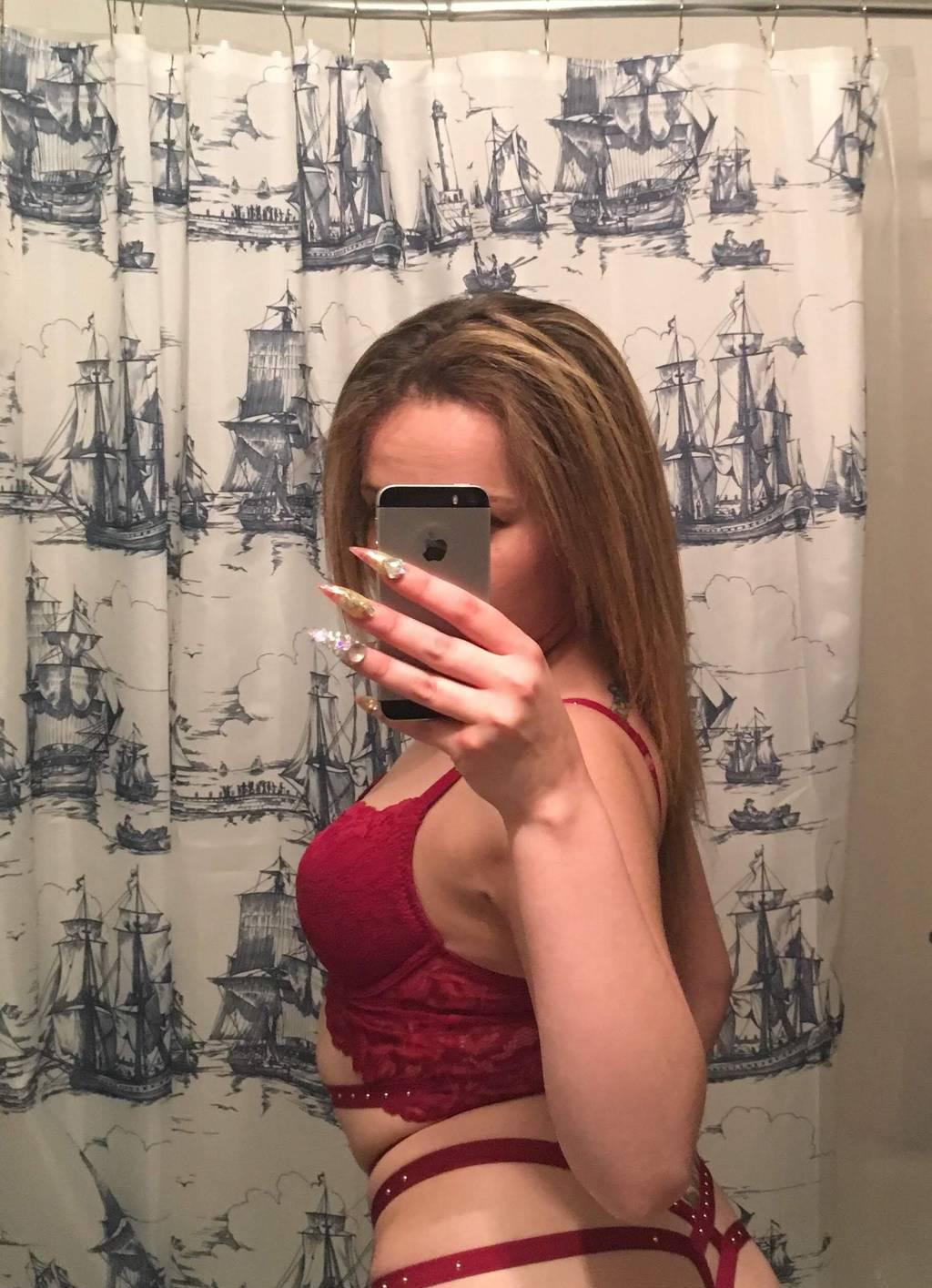 BDSM-GFE 5'0P100LB♡438.9237879 ☆partygirl ♡QUÉBÉCOISE☆INDÉPE