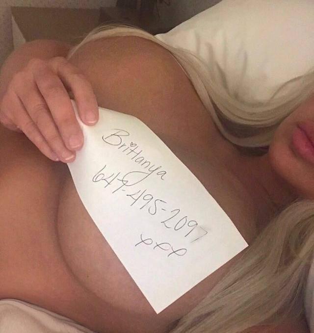 Sexy Blonde Hot Playmate! Duo available & Party friendly!