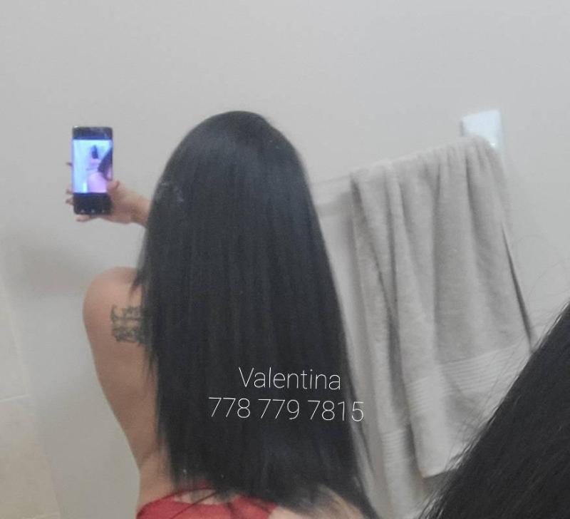 Belleville .100% real sultry 36dd's curvy latina