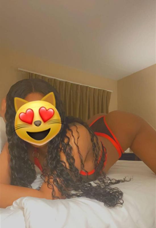 Happy New Years Come Try Me Friendly & Sexy