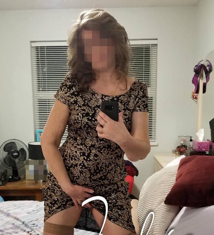 Sexy Julie! New to Kamloops